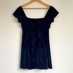 NWT URBAN OUTFITTERS BLACK VELVET MINI DRESS